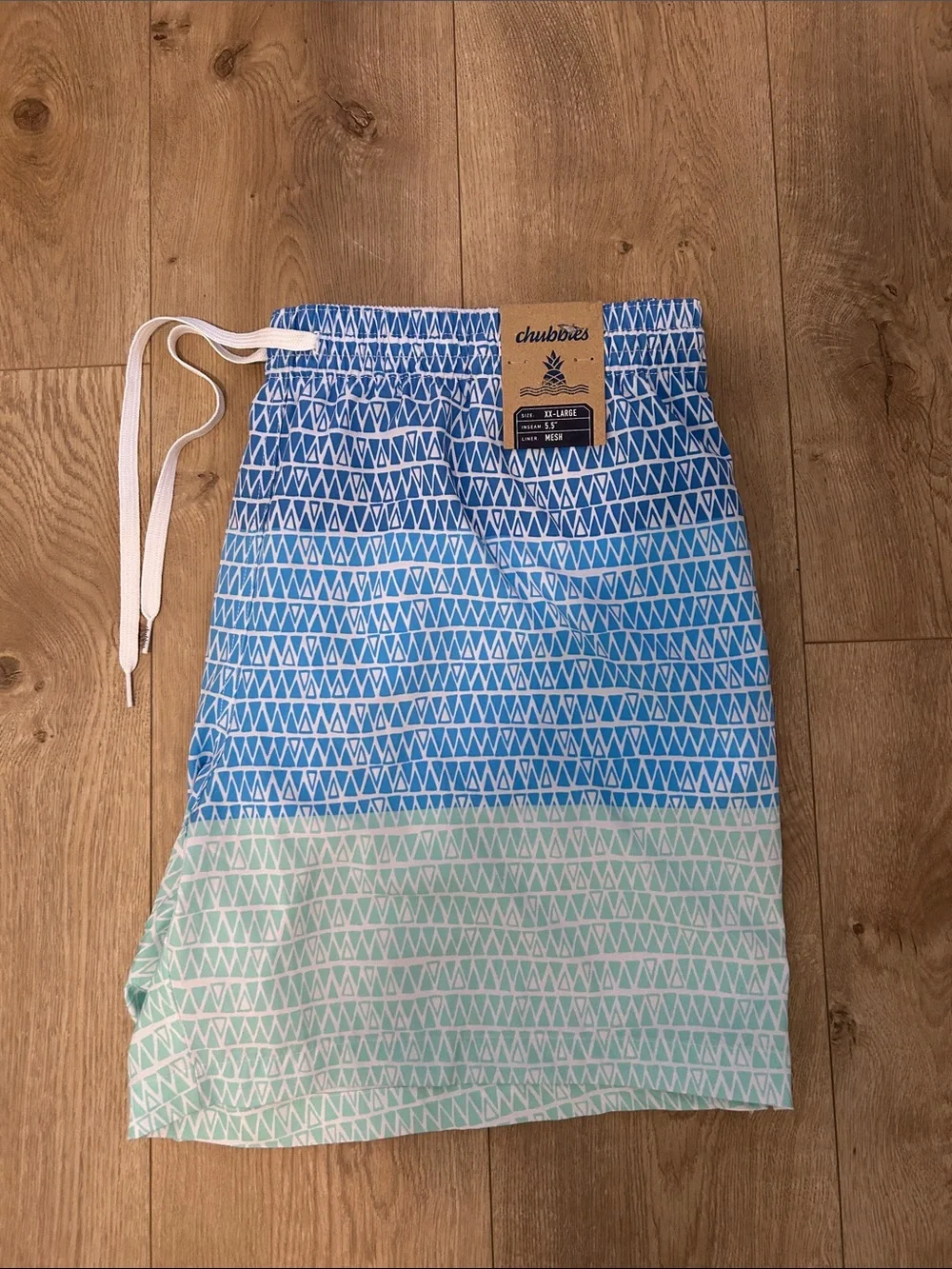 Chubbies Classic 5.5in Swim Trunk Shorts Ocean Trifectas, Blues, Size XXL, NWT